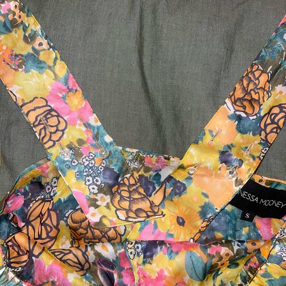 Vanessa Mooney Floral Romper - Picture 8 of 11